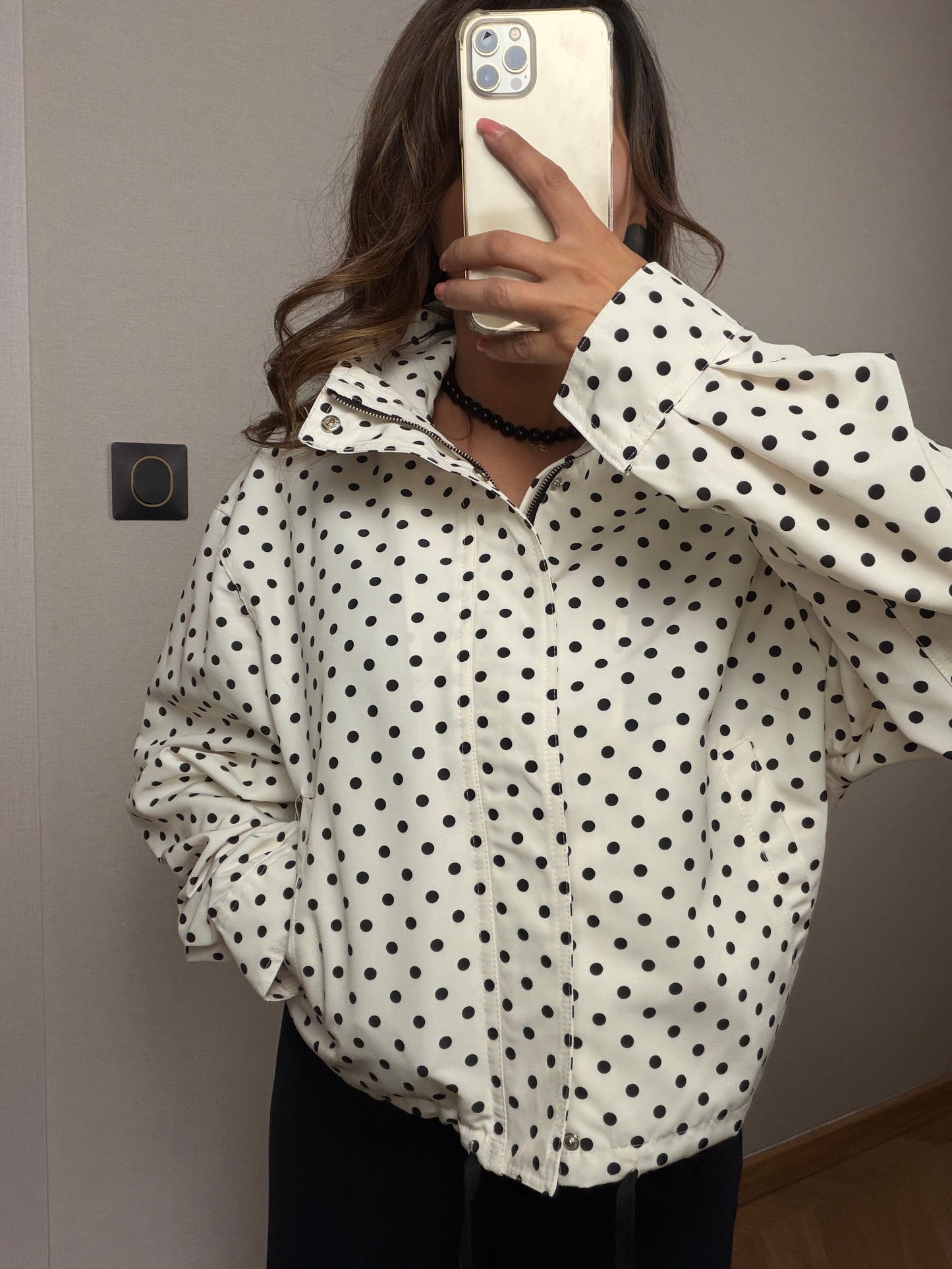 Veste CAMELIA - Veste légère à pois chic et facile à porter au quotidien -20%